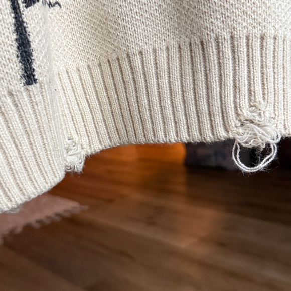 PacSun abstract sweater - Picture 4 of 5